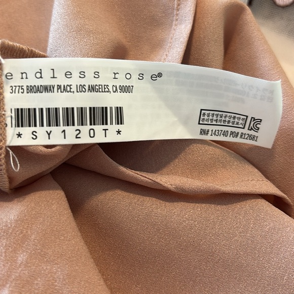 New Endless Rose Long Sleeve flowery Top - Picture 7 of 8